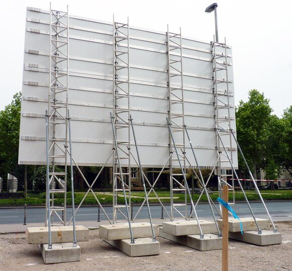 Bauschild Produktion